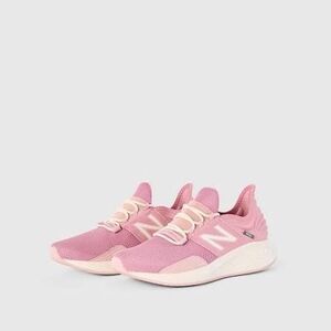NWT Figs - New Balance - Chalk Pink